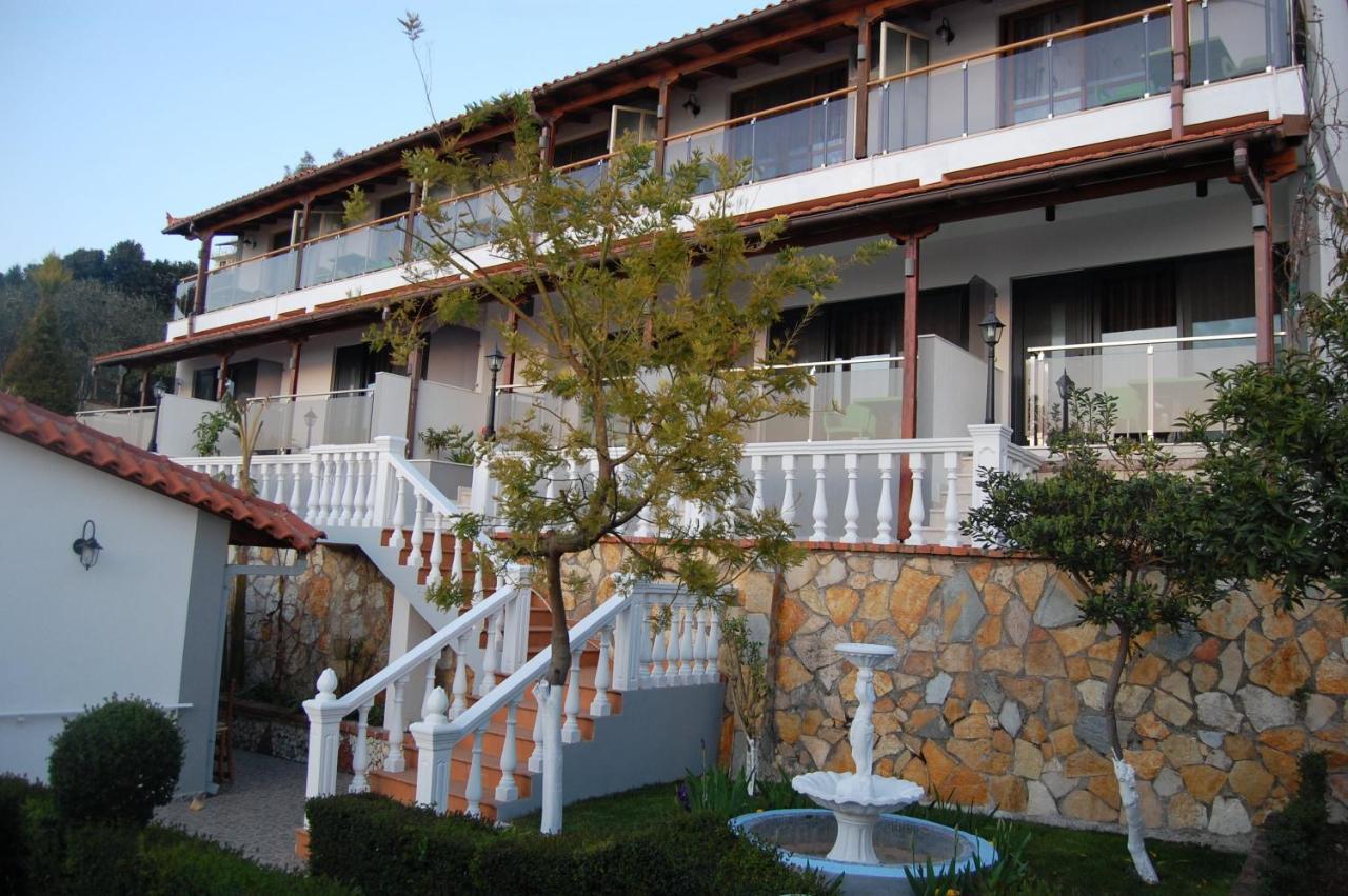 Hotel Ramosaco, Radhime, Vlore