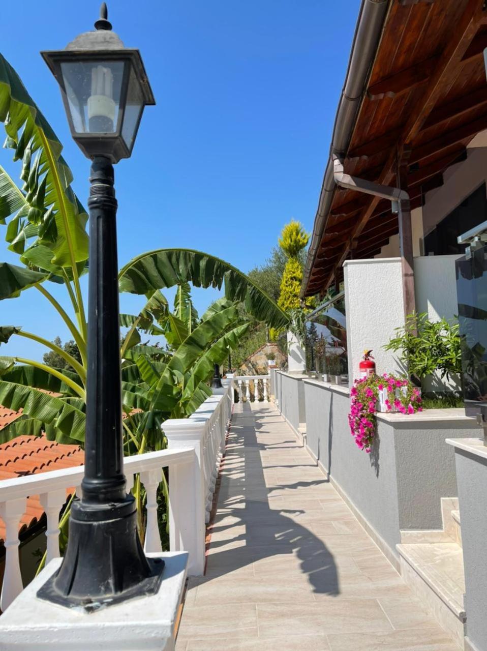 Hotel Ramosaco, Radhime, Vlore 3*