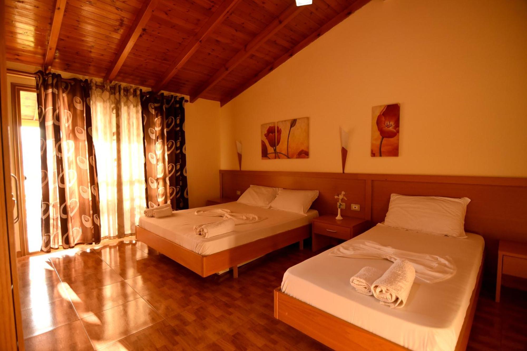 Hotel Ramosaco, Radhime, Vlore 3*