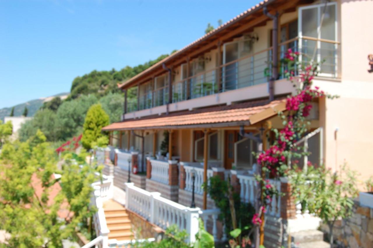Ramosaco, Radhime, Vlore